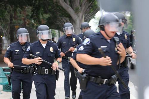 insurrectionnews: USA:  LGBTQ Activists Block Road Outside Trans Detention Center Full sto