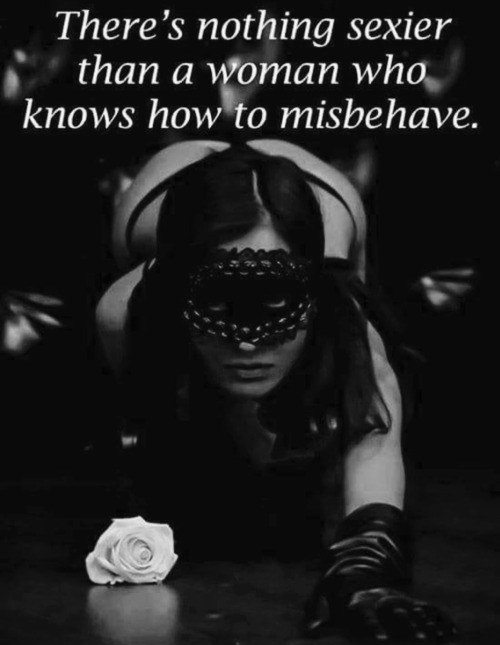vanevenum:  silverbullet28:  gorgeousdarkhairedgirl:  💋  Amen  Tres bien.