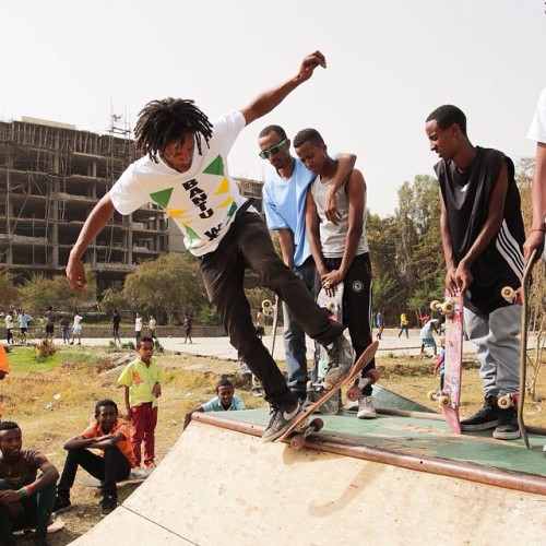 #fam #africaskate #bantulads #youngflyafrica #regram @ethiopiaskate