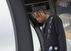 TRAVIS SCOTT