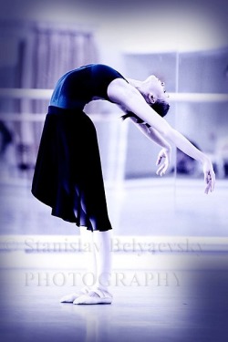 lordbyron44:  Olga Smirnova at Vaganova Ballet Academy. Photo by Stanislav Belyaevsky
