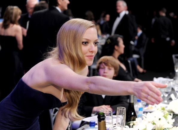 suicideblonde:  Is this Amanda Seyfried pretending to win a SAG tonight?  Because