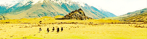 sithsandgiggles:  lord of the rings + color rainbow 