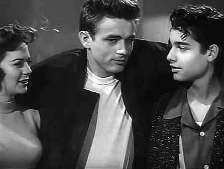 42ddd5f0eb97b563d10d2f632050ee336423e891.gifv
