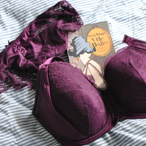 with-a-rare-device: Books &amp; bras, my favorite things! @playfulpromises quarter cup bra &