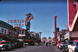 the-king-of-coney-island:vintagelasvegas:Fremont St, Las Vegas, c.1958-59.  ⊱✰⊰