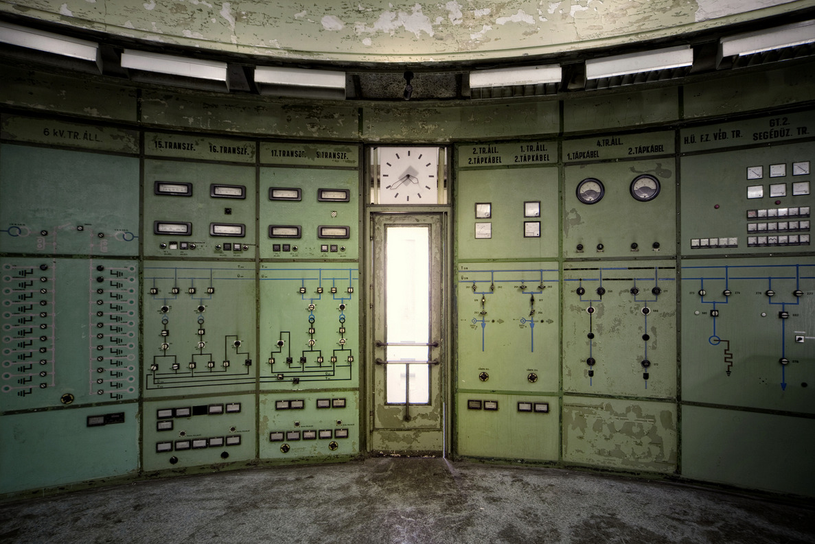 mysticplaces:  abandoned thermal power plant | Hungary photography by Andreas S 