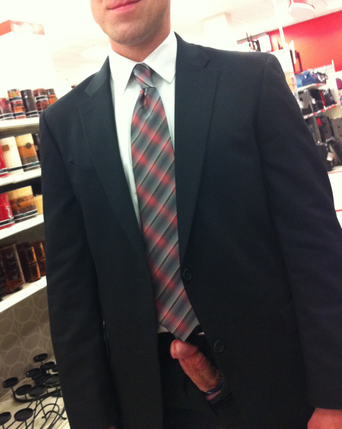 mormonsinnarnia:  User Submission: anonymous“Quick trip to TJMaxx.  I get horny
