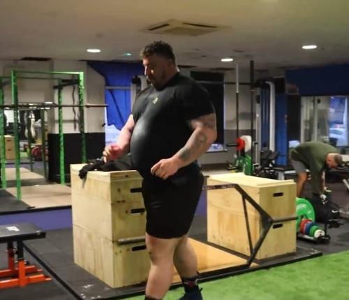 2022-Apr Post #4 (IV) - strongmen - Bilton &amp; Hicks Part I - videos - www.youtube.com