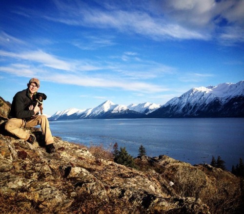 Out on Windy Corner of Turnagain Arm with my buds!! @jennifermcconnel #buds4life #abebroventures #ak