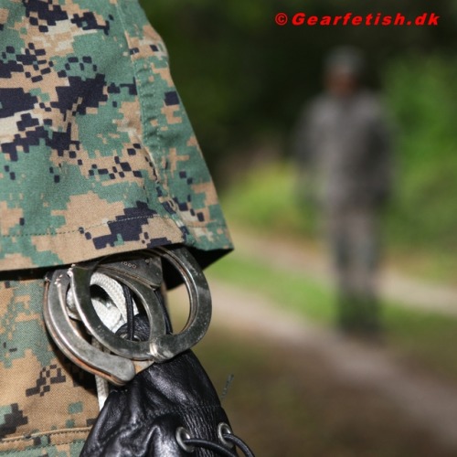 Porn Pics gearfetishdk:Army Kidnap 