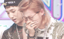 shinwoos:  b1a4’s first win @ music core 130518 ♥ 