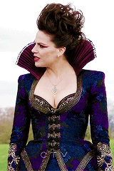 reginaoflocksley:  Evil has never looked so good. 
