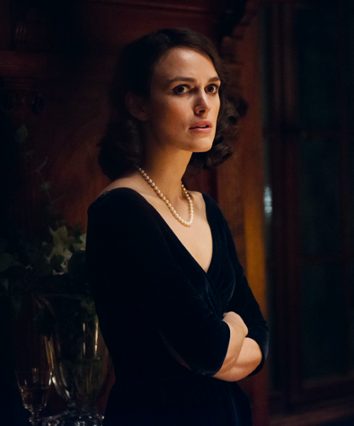 knightleyfans: Keira Knightley as Rachael in new stills from The Aftermath (dir. James Kent, 2019)