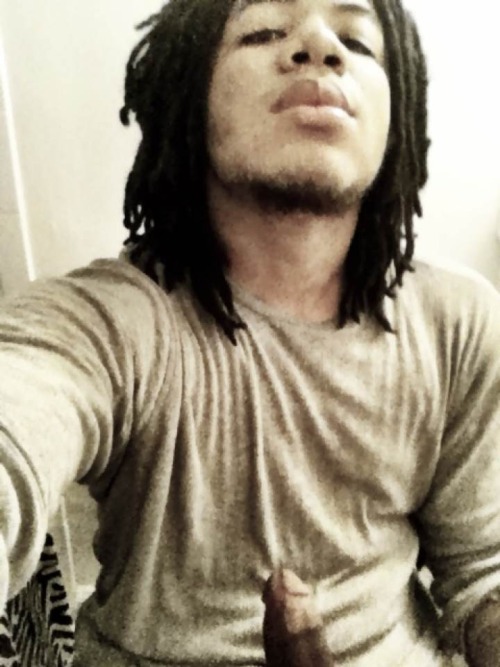 its-dori:  s-fit-c:  stayhornymyfriendz:  Put dem lips on my booty nigga  Ooooh, lawd. That dick is FAT!    www.its-Dori.tumblr.com