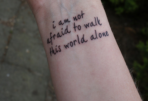 teenagepics:  If you’re a teen you must follow this blog. 