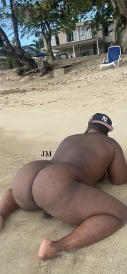 vmatts423:@jodymuscle with that beach bum 