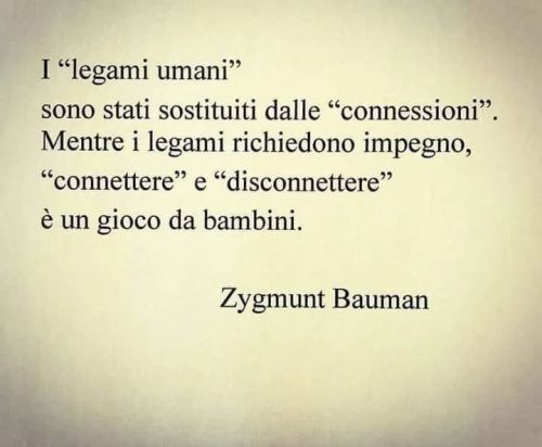 In giro c'è più gente connessa che gente che connette..
Cit.
https://www.instagram.com/p/Ce0dlbyLv67/?igshid=NGJjMDIxMWI=