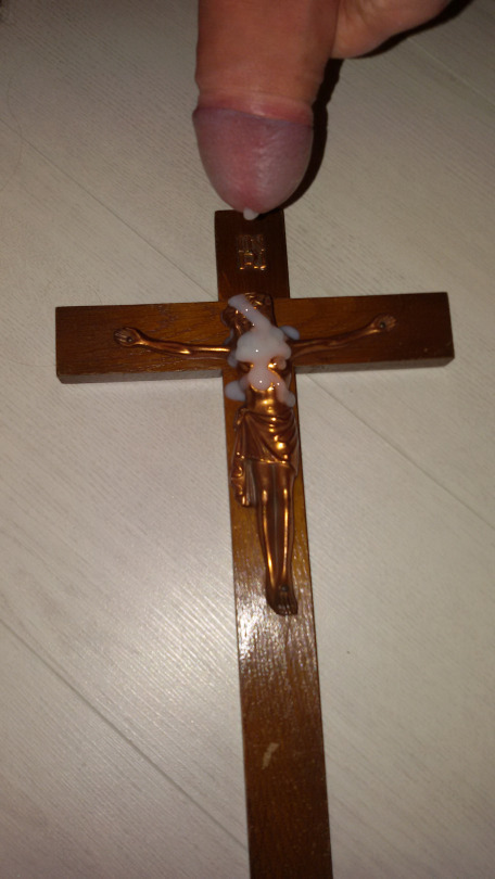 atxlust89:Hail Satan, fuck christ.
