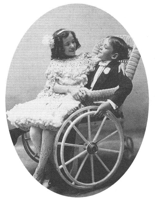 classicteamcgs:Fred Astaire and his sister Adele as vaudeville performers.