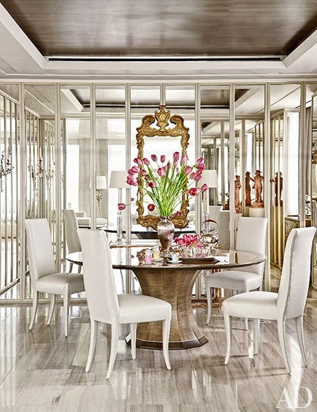 {Loving the lightness and brightness of this penthouse by Solís Betancourt & Sherrill, though I 