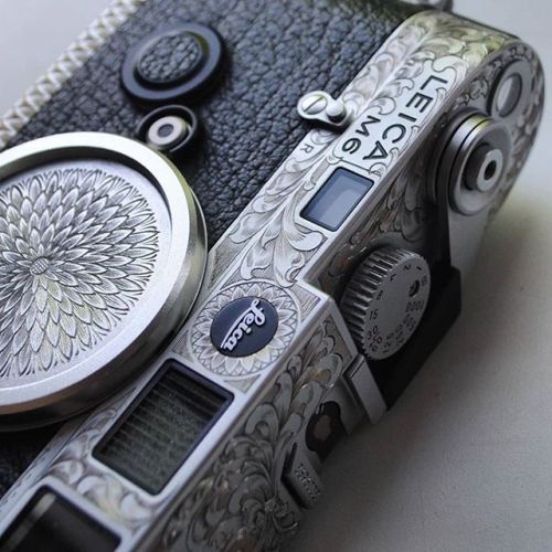 sapiofeline: A Leica M6  The camera, itself, is art. 🥰
