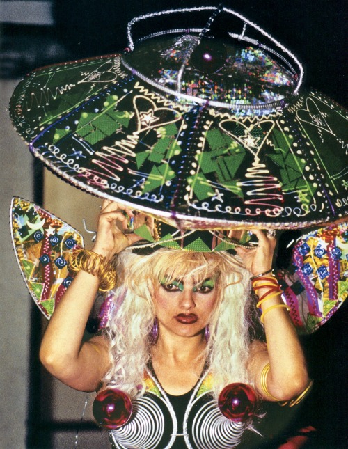 planetninahagen: superblackmarket2: Nina Hagen photographed by Lynn Goldsmith, 1980 take me home