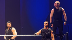 rwfan11:  (x)  What are you doing Roman?!