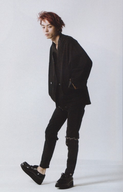 starminesister:  Suda Masaki (Pink to Gray) in Nihon Eiga TV navi vol.59 [November 2015].