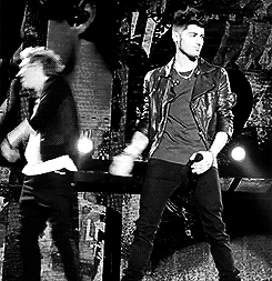 kryptoniall-deactivated20150613:  x 