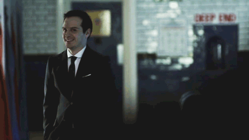 moriarty:  alphawolfguardian:  widowsass:  piprika:  Halloween is that time of year where you can leave the dead bodies laying on the lawn and everyone will think it’s decorations  moriarty is that you    tru dat ✌️