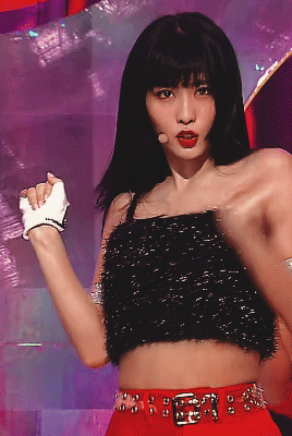 lulerains: 190428 ⋮⋮ TWICE - FANCY