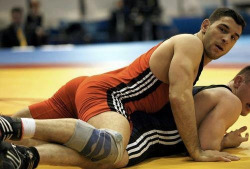 wrestlersandsinglets:  Follow me for Hot