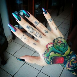 witchelle:  New nails