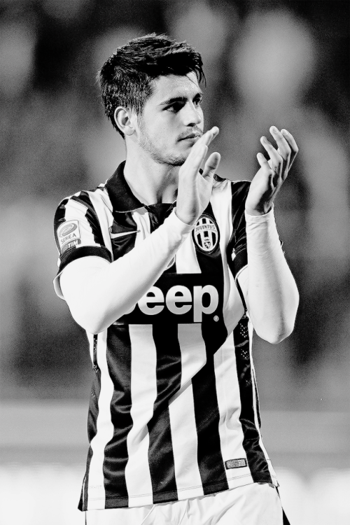 hummelz:  Alvaro Morata phone* wallpapers requested by serlijordi18Click to enlarge the pictures!*I used the dimensions for an iPhone4 backgroud.