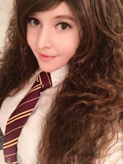 nsfwfoxydenofficial:   Come learn magic with me!! –&gt; www.twitch.tv/foxycosplayI promise I’m the best study partner. Playing Harry Potter and the prisoner of Azkaban tonight. ⚗   