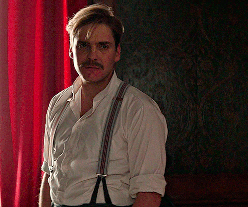 DANIEL BRHL As LUTZ HECK In THE ZOOKEEPERS WIFE (2017) Dir. Niki Caro
