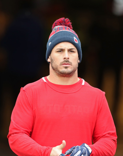 giantsorcowboys:  Sunday Buns Danny Amendola Has the Perfect Buns In His Tight Patriot Uniform. Sexy