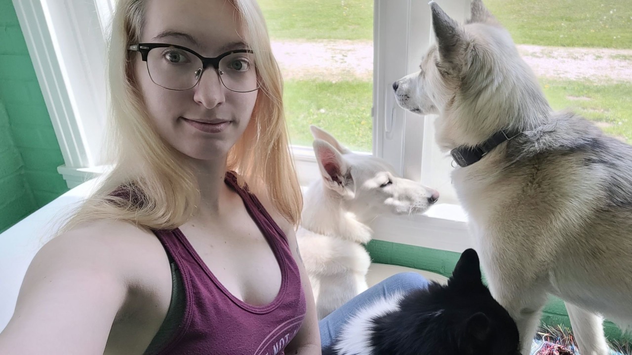 Appreciation post for my gorgeous girl and our sweet pups. Love when she sends pics