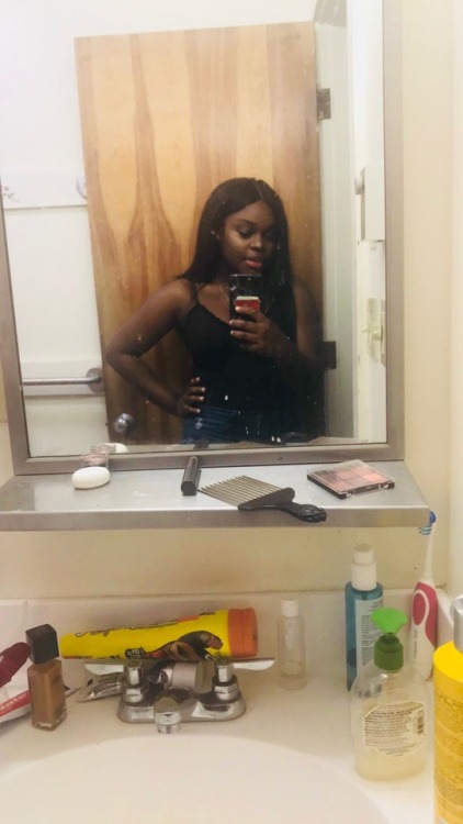 cocoachic:Avi 