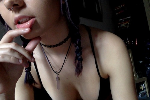 hawkgrl:  bootypicz:  i hate u so much  go off !!!! yessss