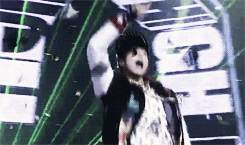 myunqdae-blog:           I’m Mr.H in da club, in my B BOY stance ~          