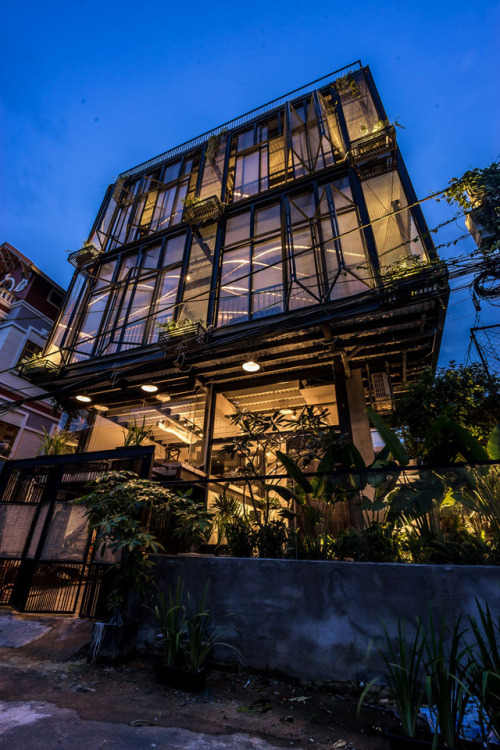 aros: module K blends indochine and modernist elements for a mixed use building in vietnam