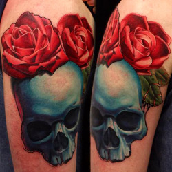 thievinggenius:  Tattoo done by John Anderton.