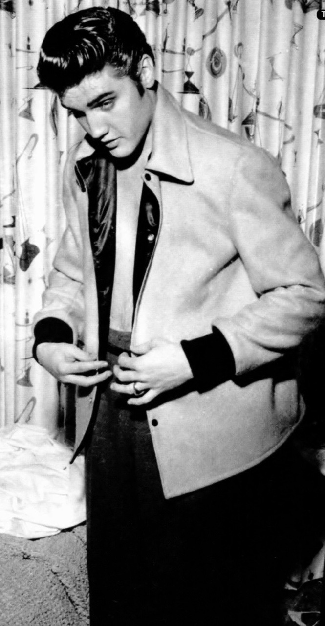 elvis-pink-cadillac:📽