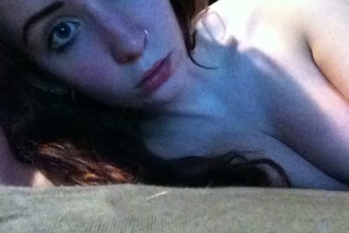 cl0thes0ff:  bored