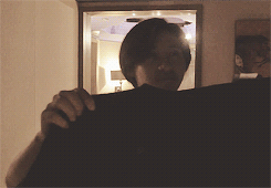 shindeul:  when cnu comes to visit sandeul and jinyoung’s  hotel room 