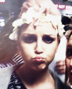 iconicgirls:  Perrie and Jade at the Dallas Airport today. 