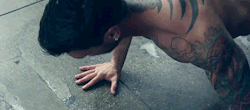hotsexynudists:  Meet real people into getting nekkid. Swinging is legit!