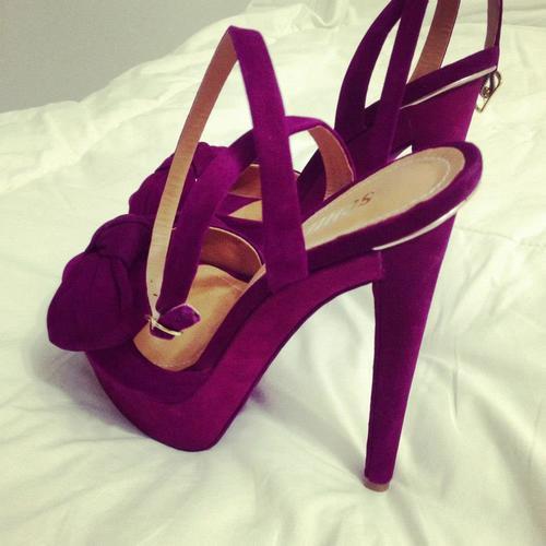 glamorousrose:   http://fashionl0ve.tumblr.com/  Gr 